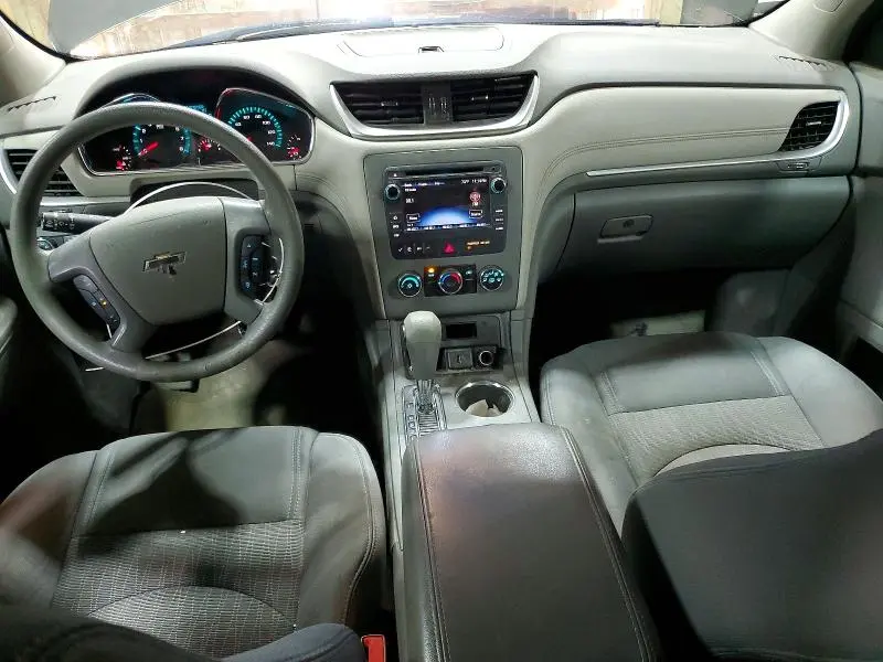 2017 CHEVROLET TRAVERSE LS  