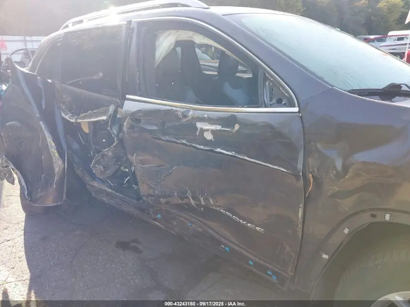 2018 JEEP CHEROKEE LATITUDE PLUS 4X4