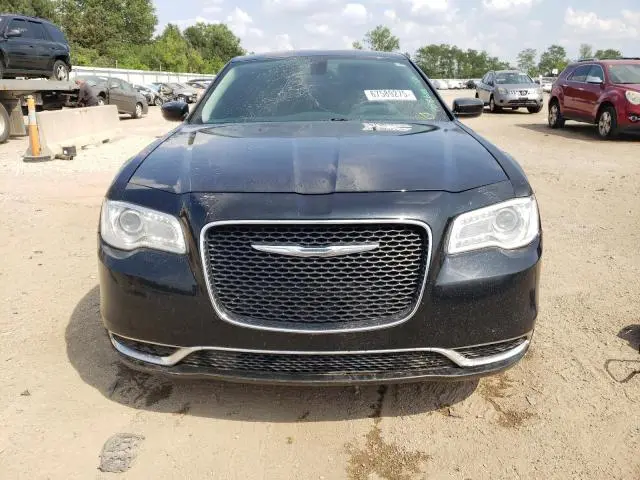 2016 CHRYSLER 300 LIMITED  