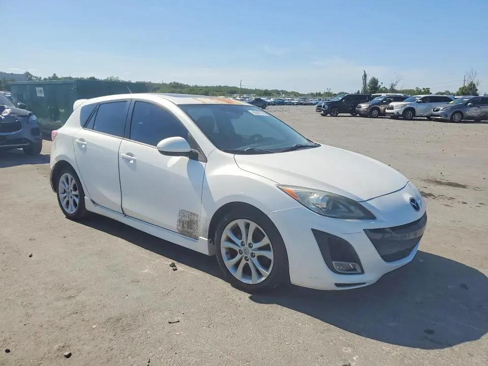 2010 MAZDA 3 S  