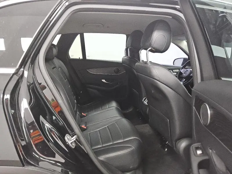 2016 MERCEDES-BENZ GLC 300  