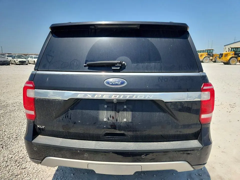 2020 FORD EXPEDITION XLT  
