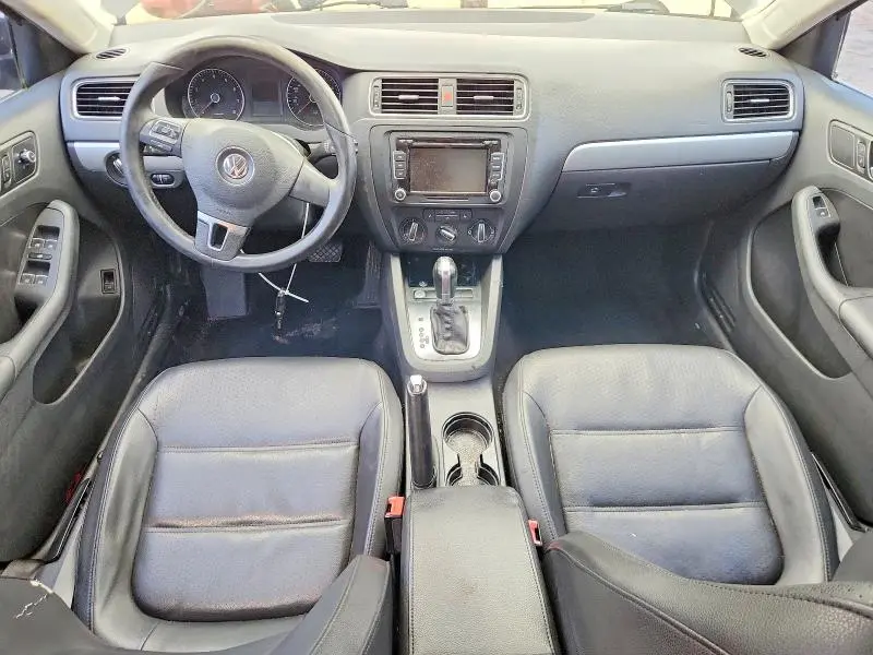 2014 VOLKSWAGEN JETTA SE  