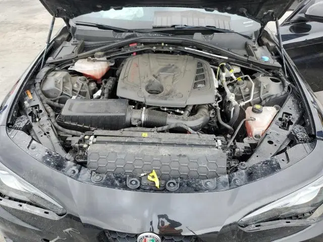 2020 ALFA ROMEO GIULIA TI  