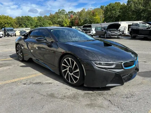 2016 BMW I8