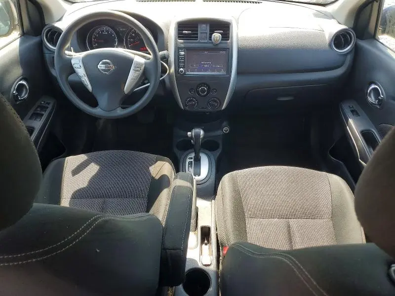 2019 NISSAN VERSA SV  