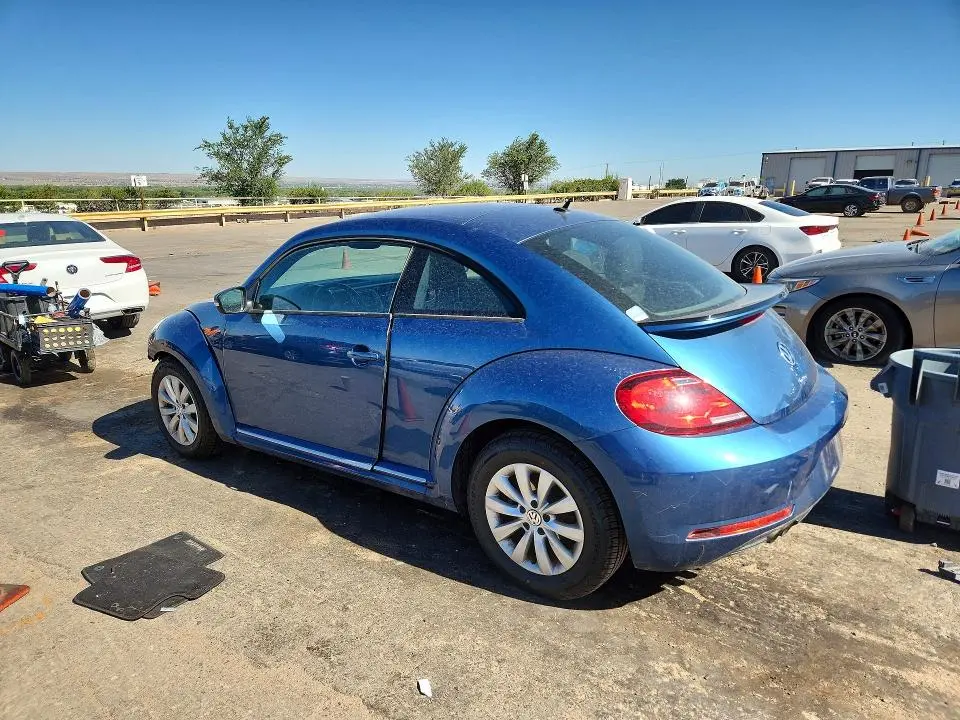 2019 VOLKSWAGEN BEETLE S  