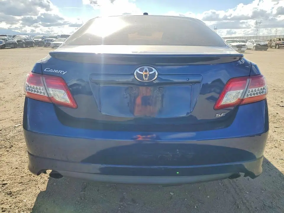 2010 TOYOTA CAMRY SE  