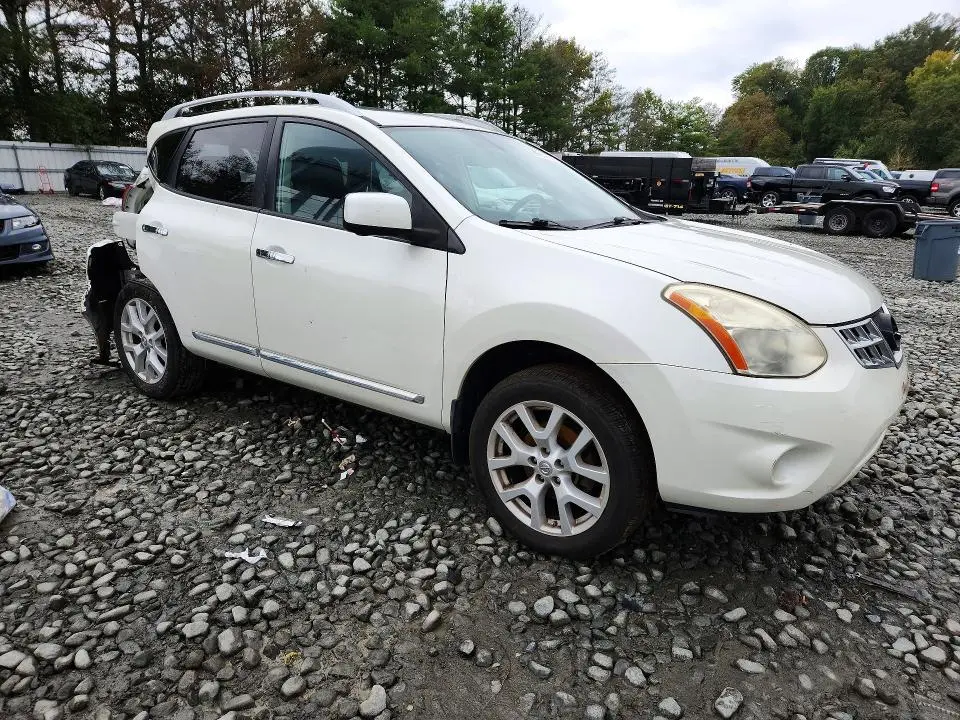 2012 NISSAN ROGUE S  