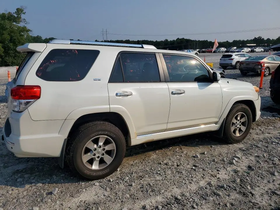 2012 TOYOTA 4RUNNER SR5  