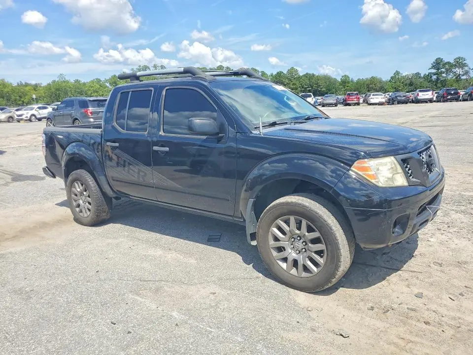 2012 NISSAN FRONTIER S  