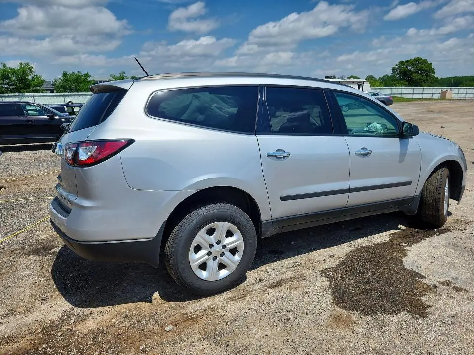 2014 CHEVROLET TRAVERSE LS  