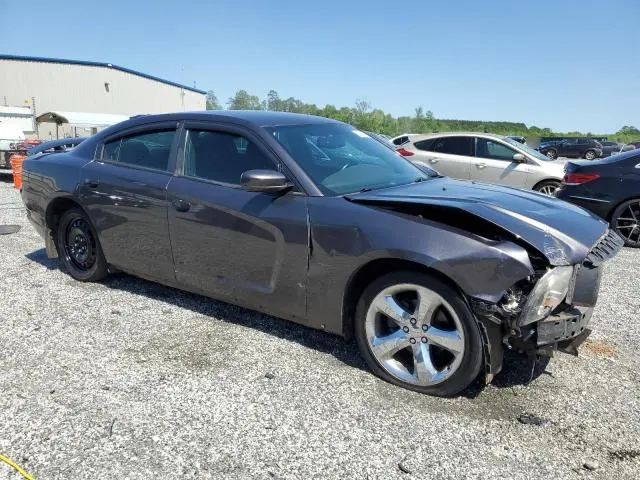 2013 DODGE CHARGER SXT