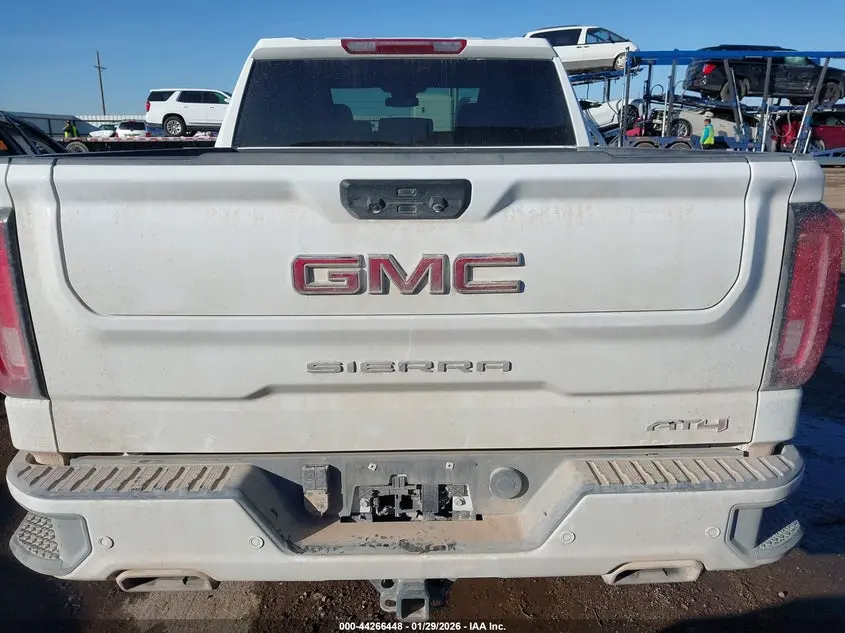 2025 GMC SIERRA 1500 4WD  SHORT BOX AT4