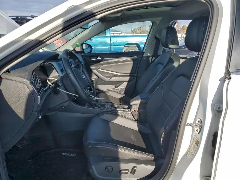 2023 VOLKSWAGEN JETTA SE  