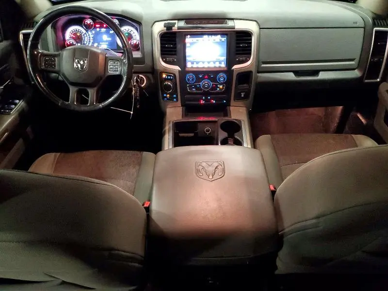 2014 RAM 1500 SLT  