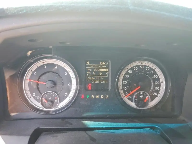 2014 RAM 1500 ST  