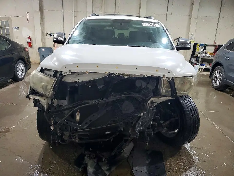 2016 TOYOTA SEQUOIA LIMITED  