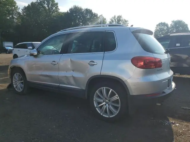 2015 VOLKSWAGEN TIGUAN S