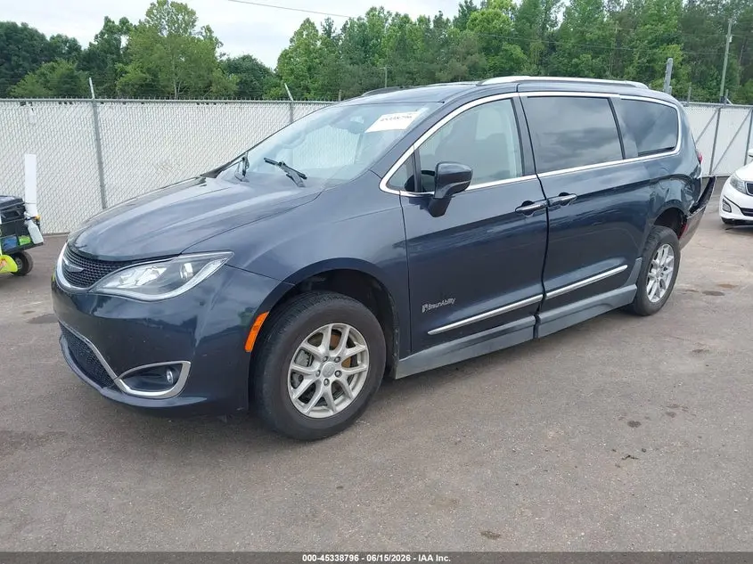 2020 CHRYSLER PACIFICA TOURING L