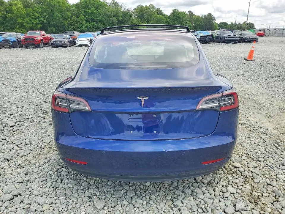 2018 TESLA MODEL 3   