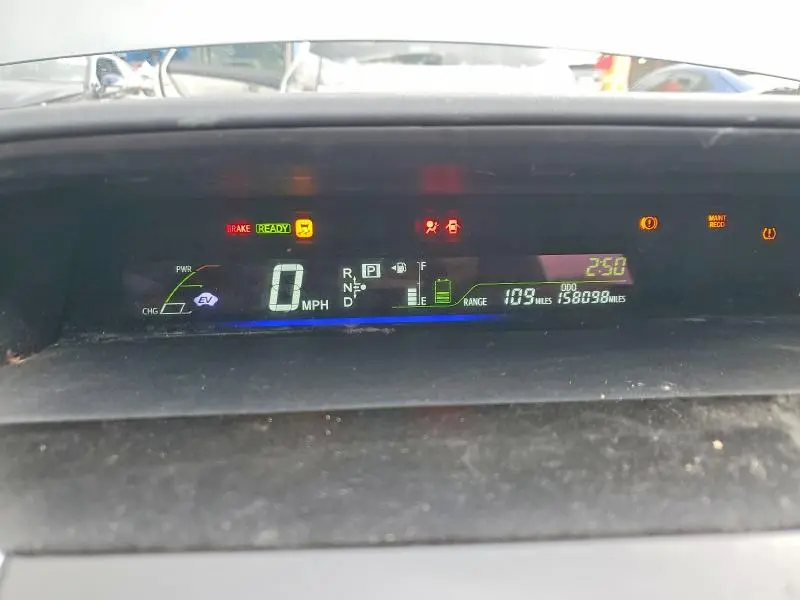 2013 TOYOTA PRIUS V TWO  