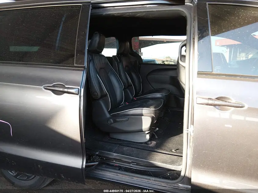 2021 CHRYSLER PACIFICA HYBRID LIMITED
