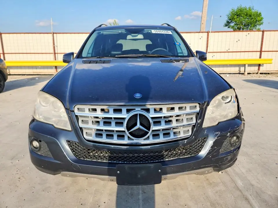 2011 MERCEDES-BENZ ML   