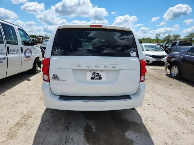 2016 DODGE GRAND CARAVAN SE  