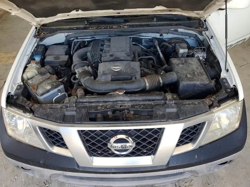 2014 NISSAN FRONTIER PRO-4X  