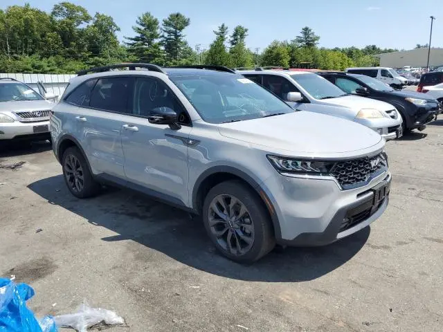 2023 KIA SORENTO EX