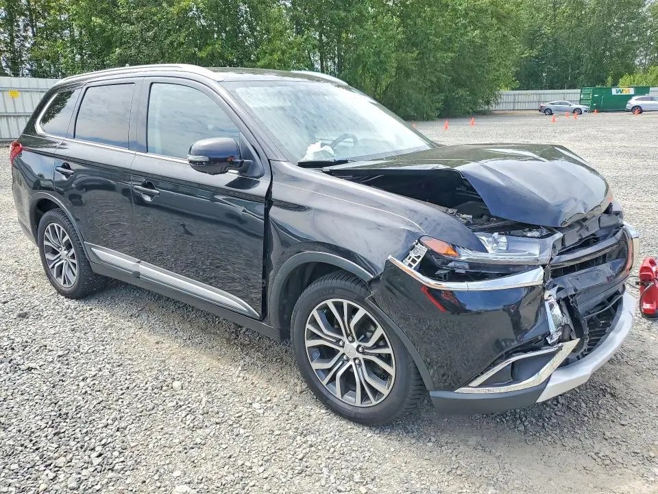 2018 MITSUBISHI OUTLANDER SE  