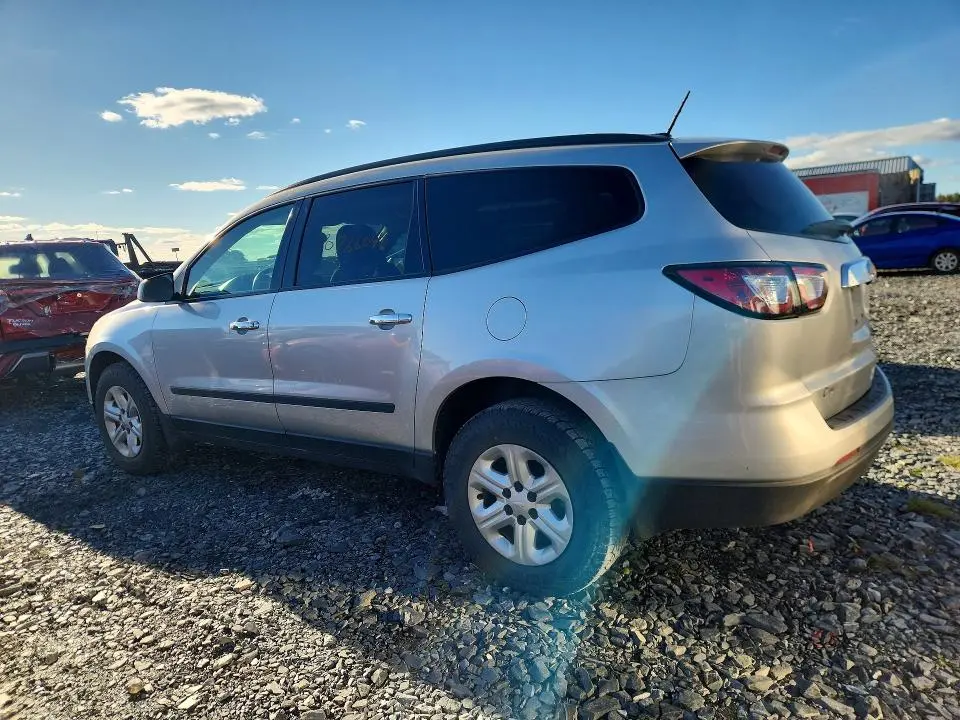2016 CHEVROLET TRAVERSE LS  