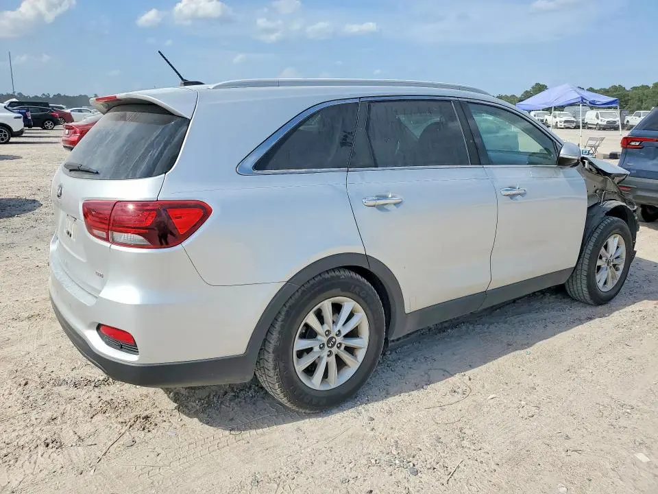 2020 KIA SORENTO LX  