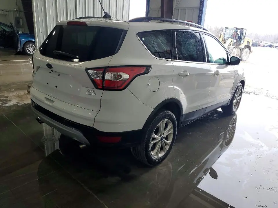 2018 FORD ESCAPE SEL  
