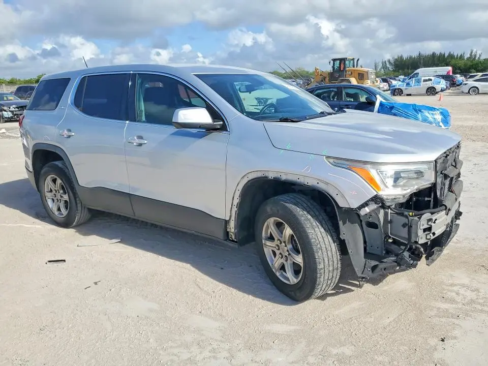 2017 GMC ACADIA SLE  