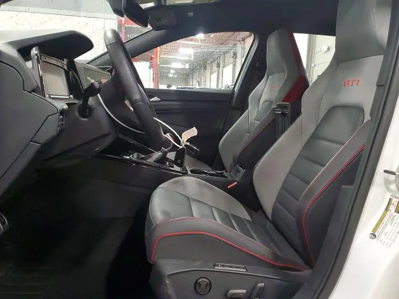 2024 VOLKSWAGEN GTI SE  