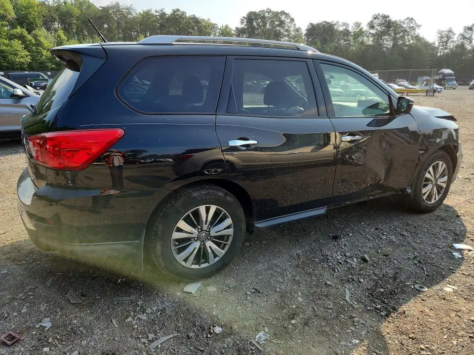 2018 NISSAN PATHFINDER S  