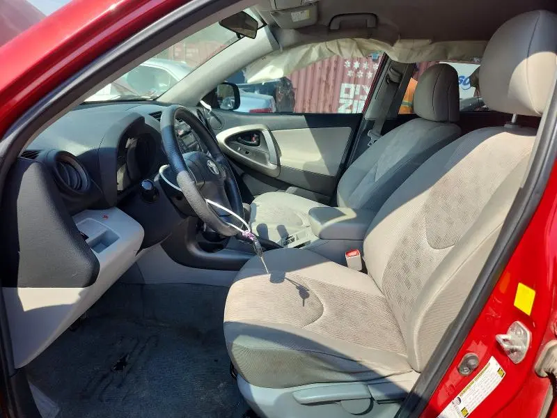 2011 TOYOTA RAV4 BASE  