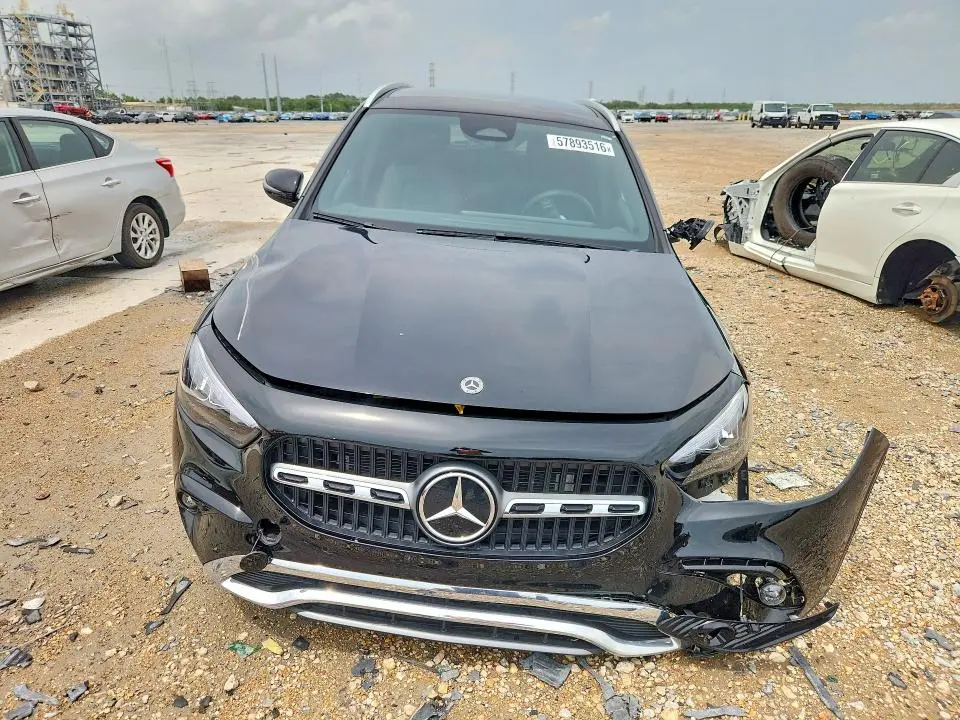 2026 MERCEDES-BENZ GLA 250  
