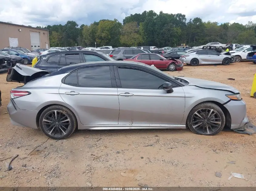 2019 TOYOTA CAMRY XSE