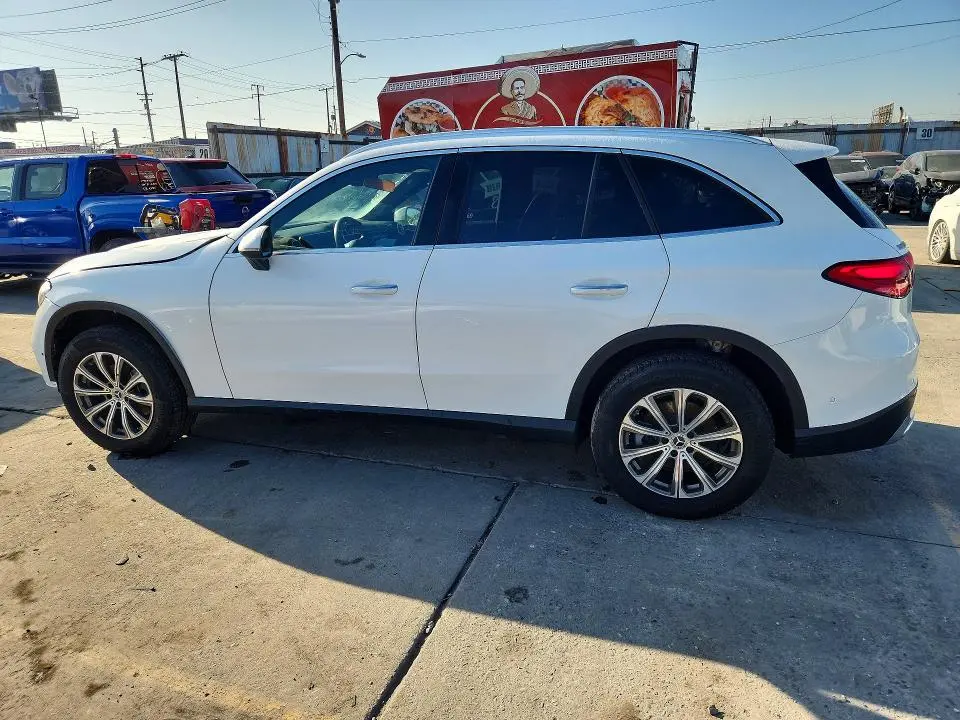 2024 MERCEDES-BENZ GLC 300 4MATIC  
