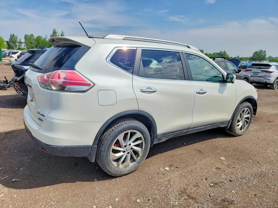 2015 NISSAN ROGUE S  