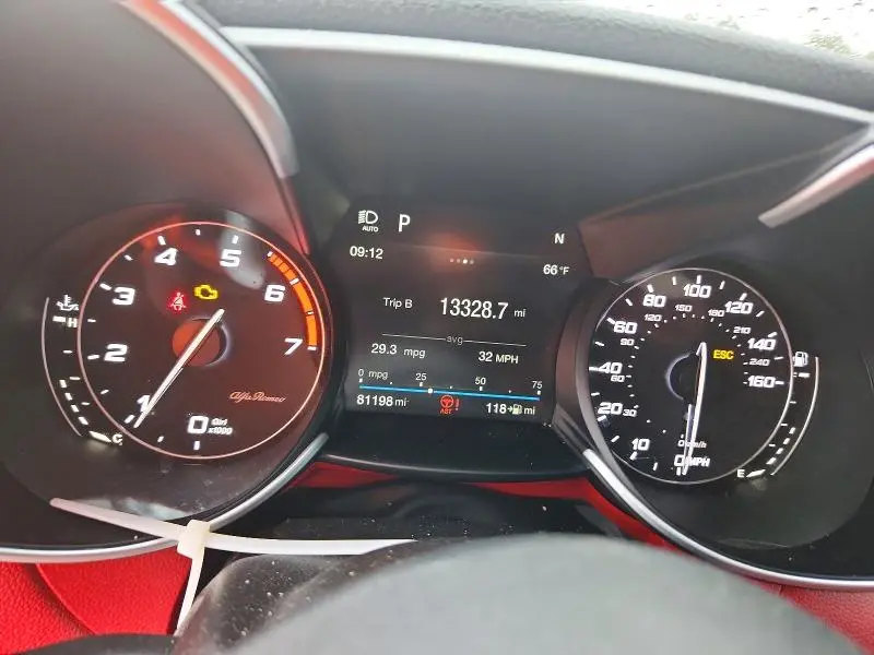 2018 ALFA ROMEO GIULIA   