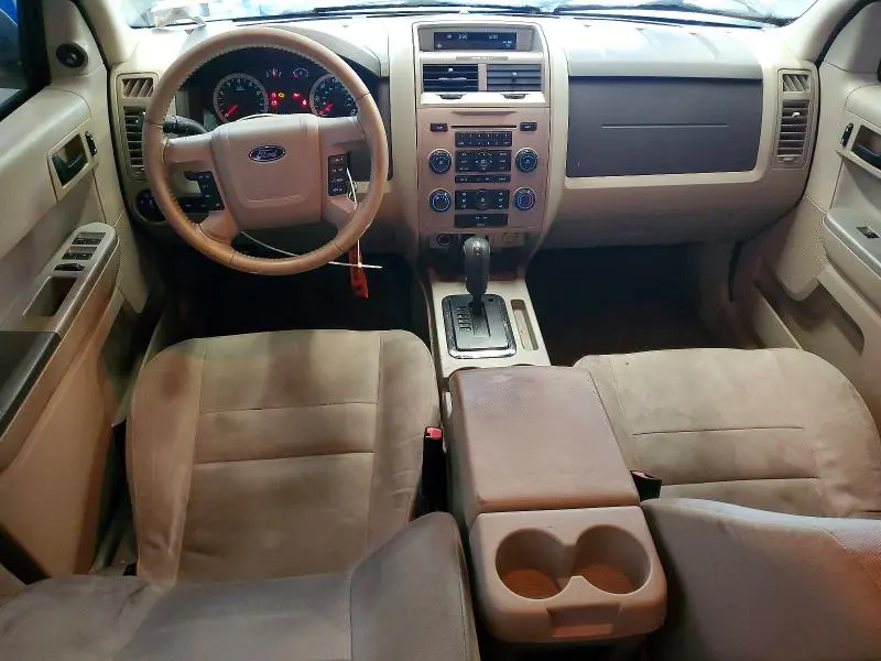 2011 FORD ESCAPE XLT  