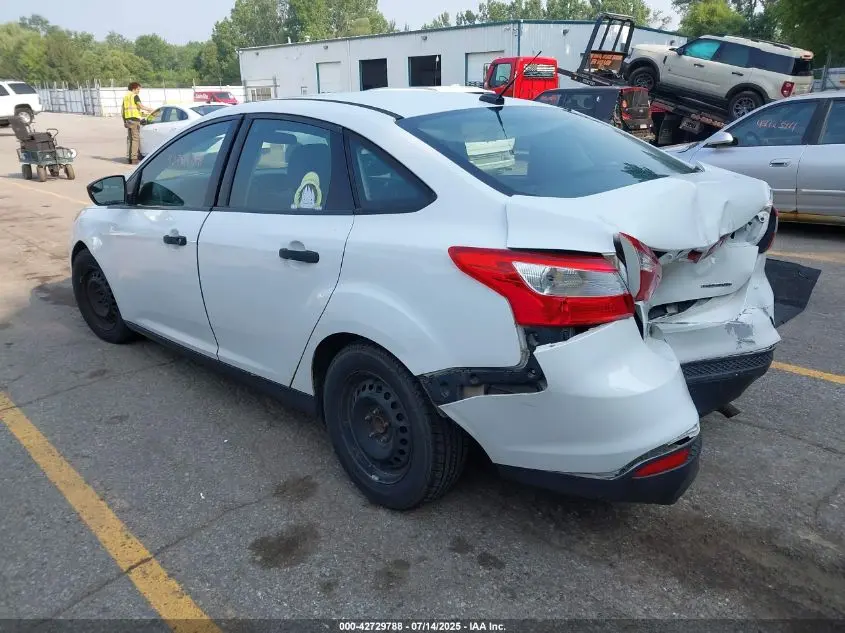 2014 FORD FOCUS S