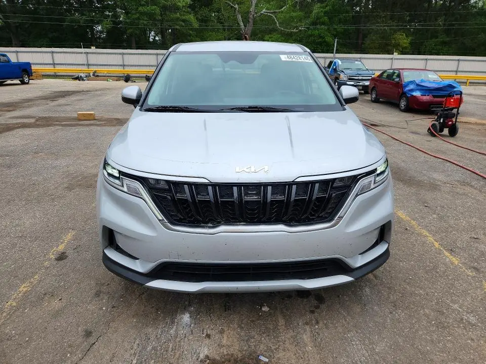 2023 KIA CARNIVAL LX  