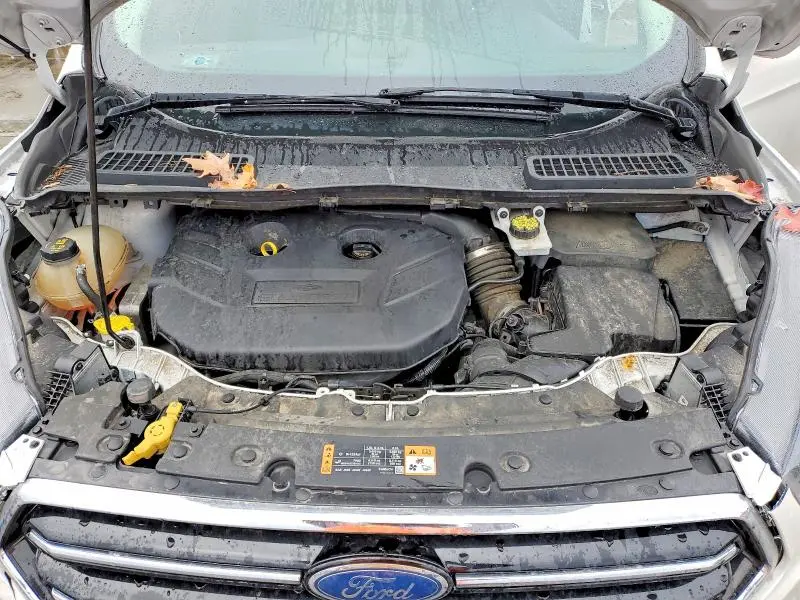 2017 FORD ESCAPE TITANIUM  