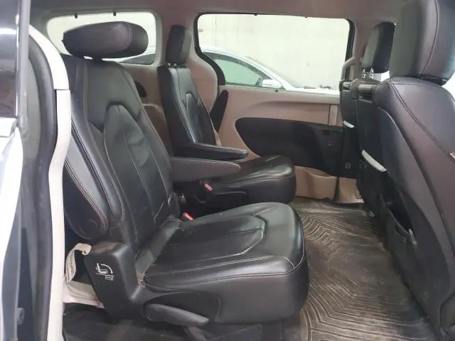 2017 CHRYSLER PACIFICA TOURING L PLUS  