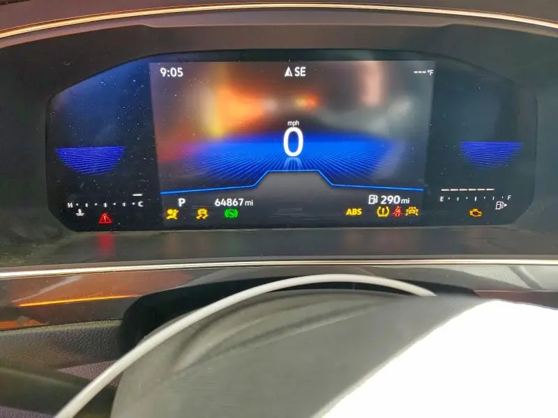 2022 VOLKSWAGEN TIGUAN SE  